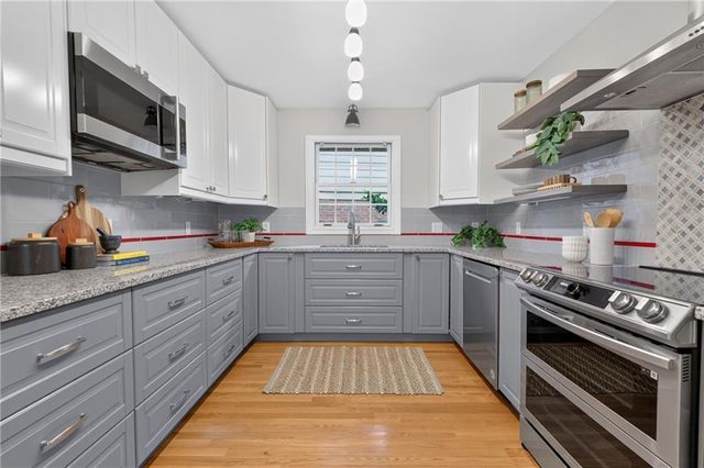 907 Heritage Hills, Decatur, GA 30033