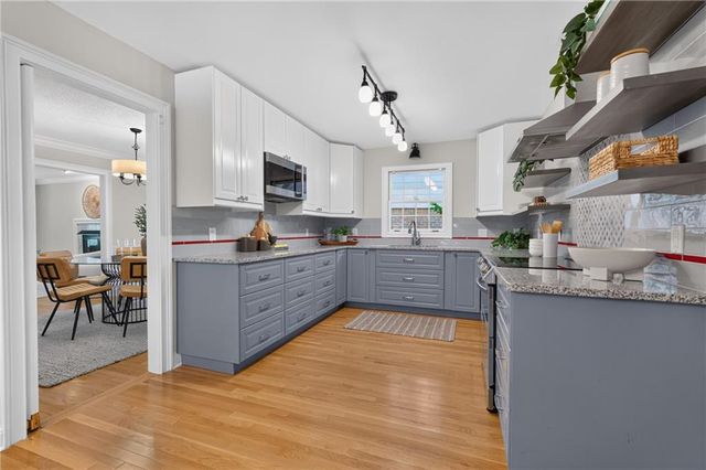 907 Heritage Hills, Decatur, GA 30033