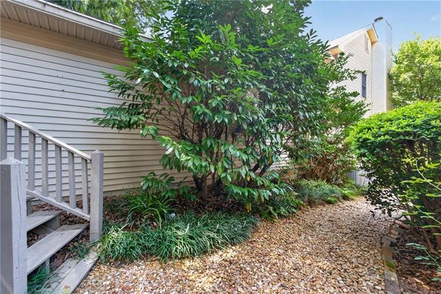907 Heritage Hills, Decatur, GA 30033