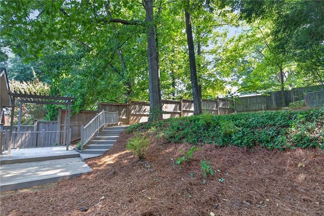 907 Heritage Hills, Decatur, GA 30033