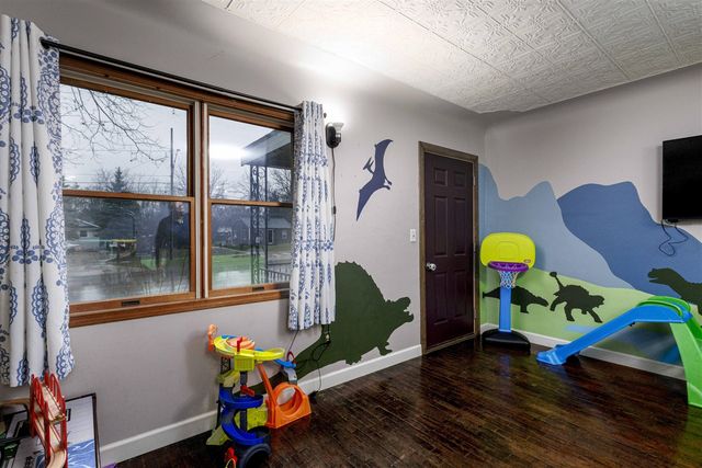 904 60th Street, Grand Rapids, MI 49508
