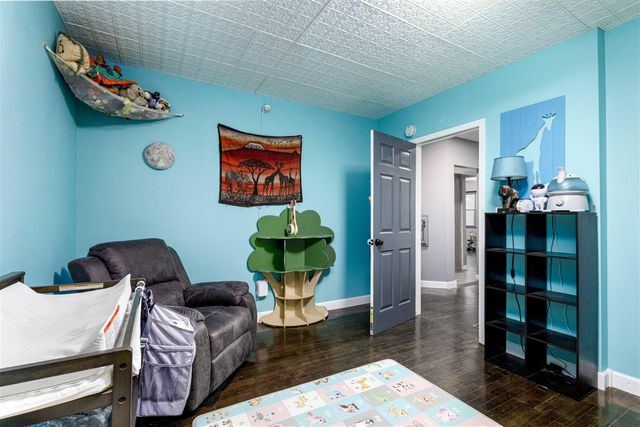 904 60th Street, Grand Rapids, MI 49508