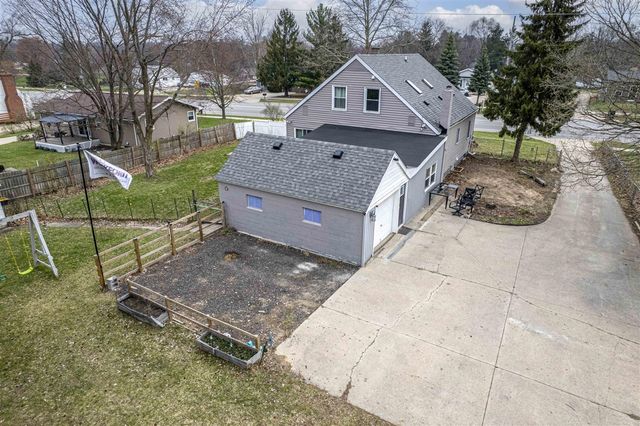 904 60th Street, Grand Rapids, MI 49508