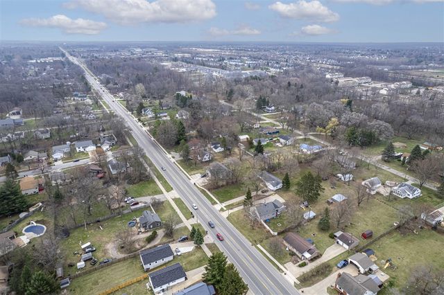 904 60th Street, Grand Rapids, MI 49508