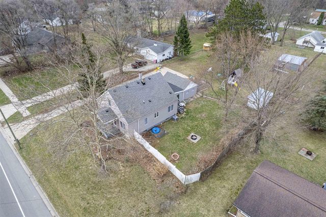 904 60th Street, Grand Rapids, MI 49508