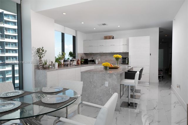 1300 S Miami Ave PH4906, Miami, FL 33130