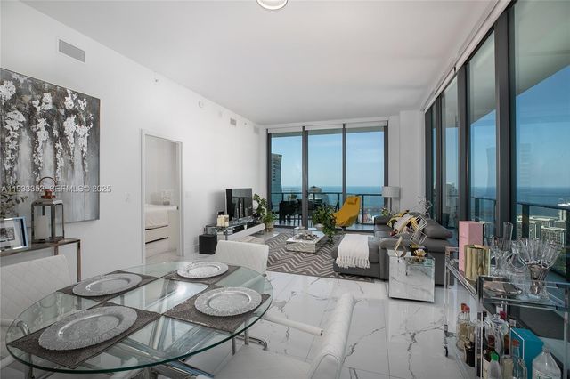 1300 S Miami Ave PH4906, Miami, FL 33130