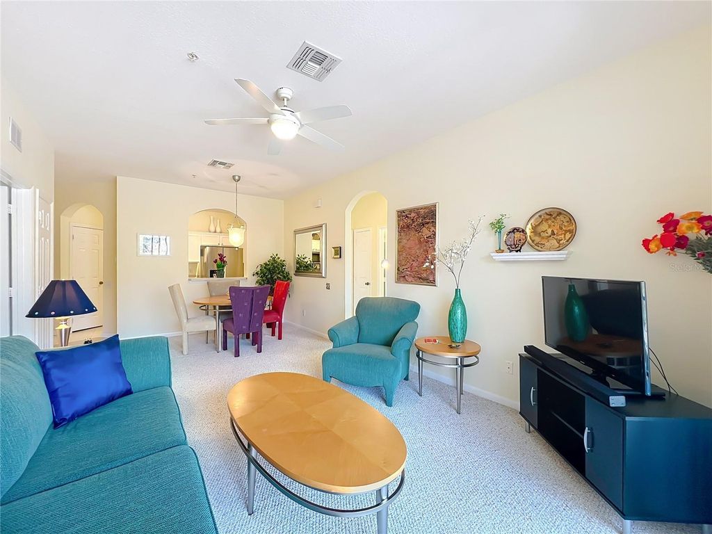 Image 18 of property listing at 6100 STEVENSON DRIVE 306, Orlando, FL 32835