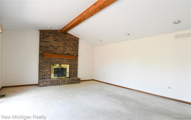 22200 Heatheridge, Farmington, MI 48167