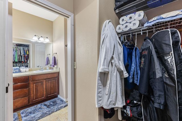 2606 Meadow Creek, Billings, MT 59105