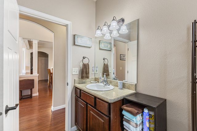2606 Meadow Creek, Billings, MT 59105