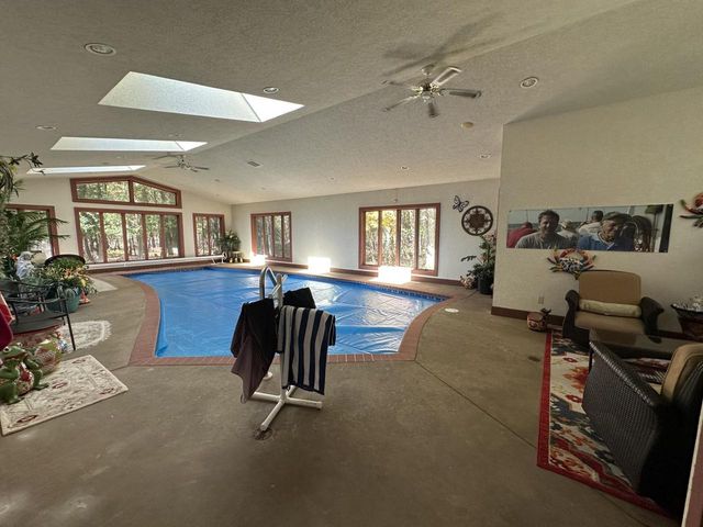 450 Marnie Lane, Peshtigo, WI 54157