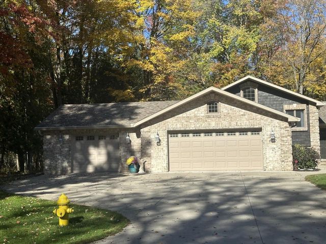 450 Marnie Lane, Peshtigo, WI 54157