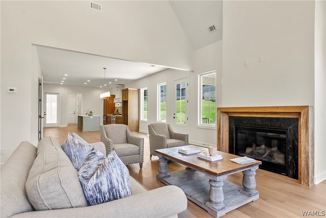 11332. Highland Lakes, Northport, AL 35475
