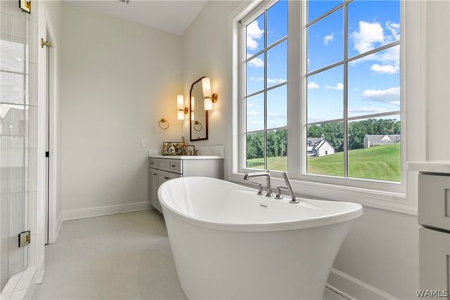 11332. Highland Lakes, Northport, AL 35475
