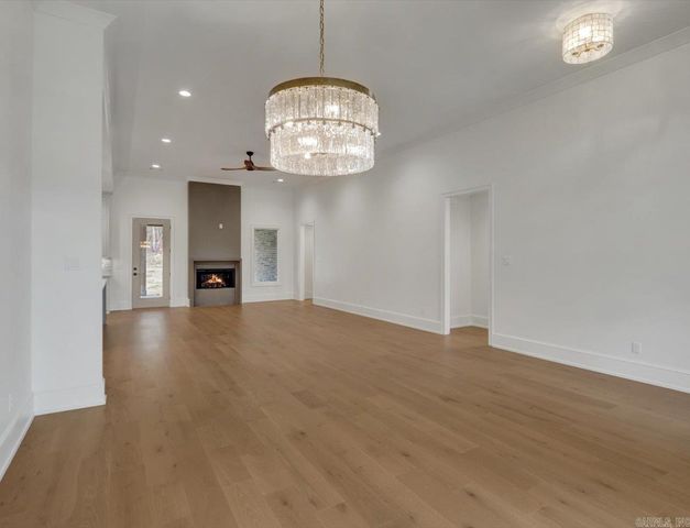 217 Gardens Gate Circle, Hot Springs, AR 71913