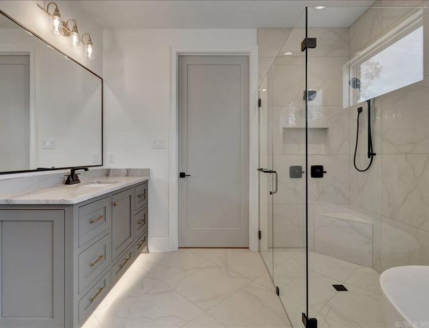 217 Gardens Gate Circle, Hot Springs, AR 71913