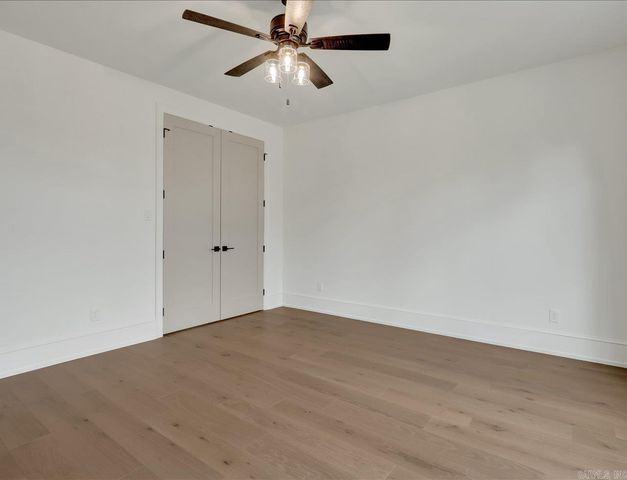 217 Gardens Gate Circle, Hot Springs, AR 71913