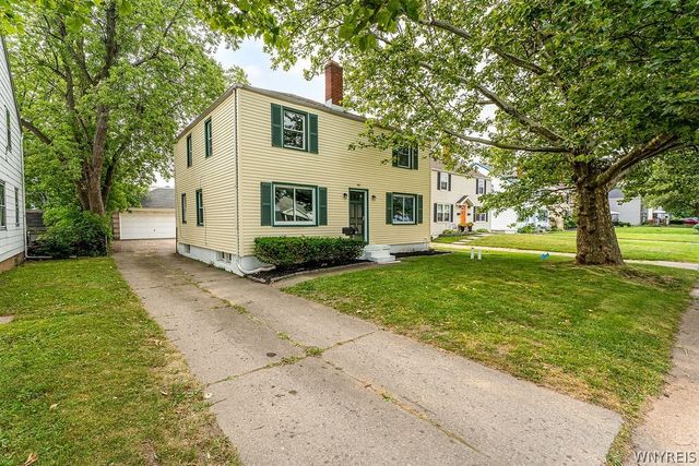 981 Beach Road, Cheektowaga, NY 14225