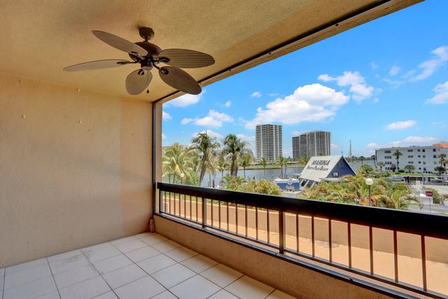 1036 US-1 221, North Palm Beach, FL 33408
