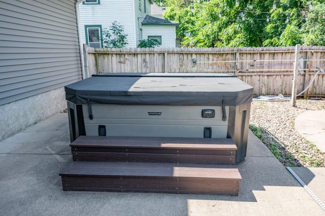 415 N Fremont Street, River Falls, WI 54022