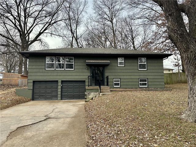 406 Melrose Street, Liberty, MO 64068