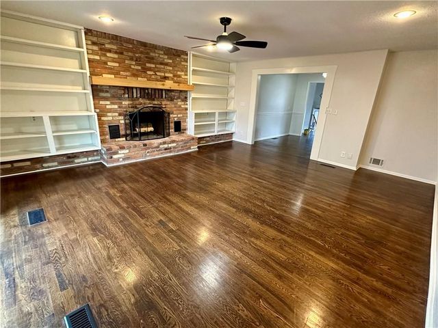 406 Melrose Street, Liberty, MO 64068