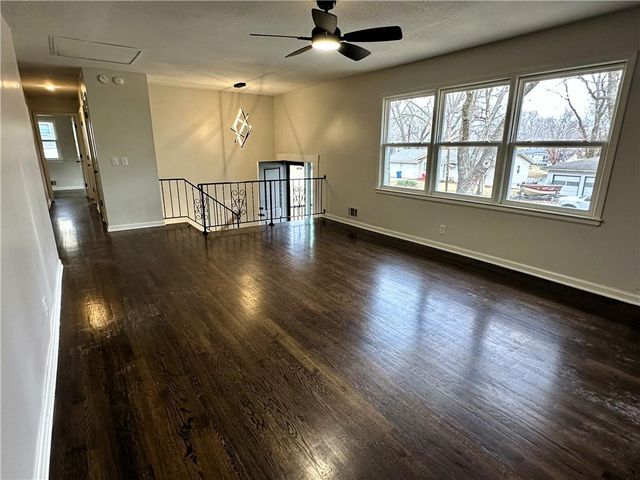 406 Melrose Street, Liberty, MO 64068