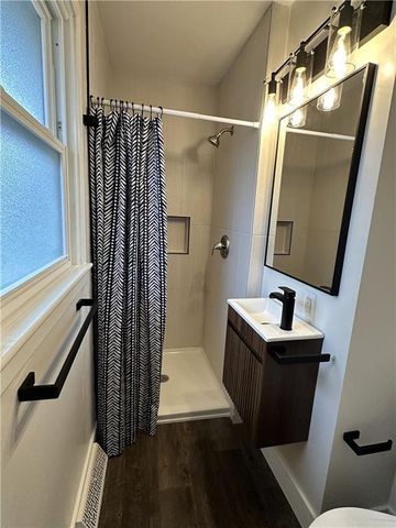 406 Melrose Street, Liberty, MO 64068