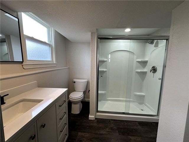 406 Melrose Street, Liberty, MO 64068