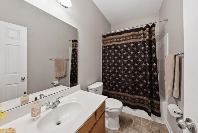 966 London Court, Union Twp, OH 45245