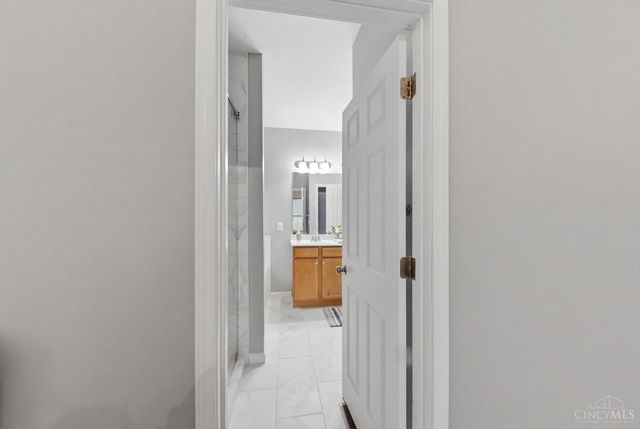 966 London Court, Union Twp, OH 45245