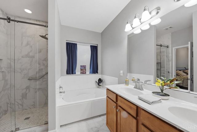 966 London Court, Union Twp, OH 45245