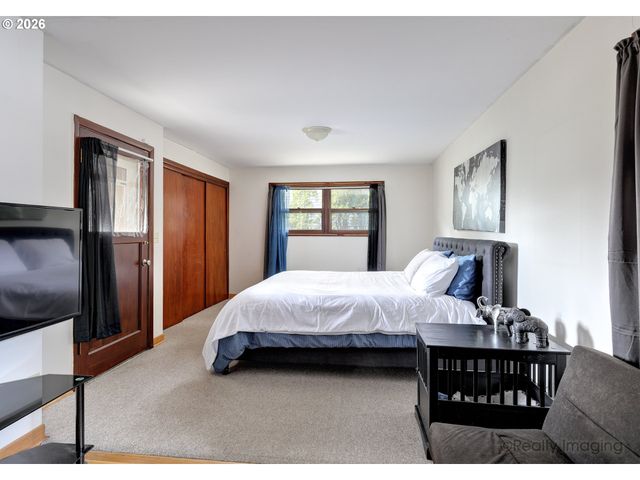 415 Ne 116TH Pl, Portland, OR 97220