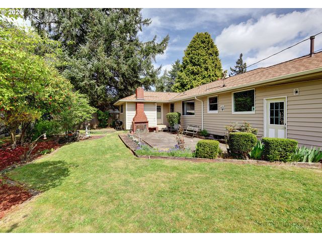 415 Ne 116TH Pl, Portland, OR 97220