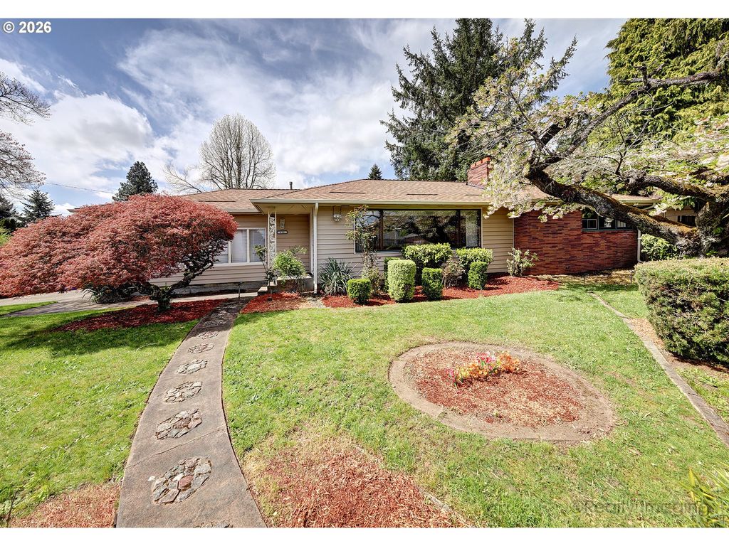 415 Ne 116TH Pl, Portland, OR 97220