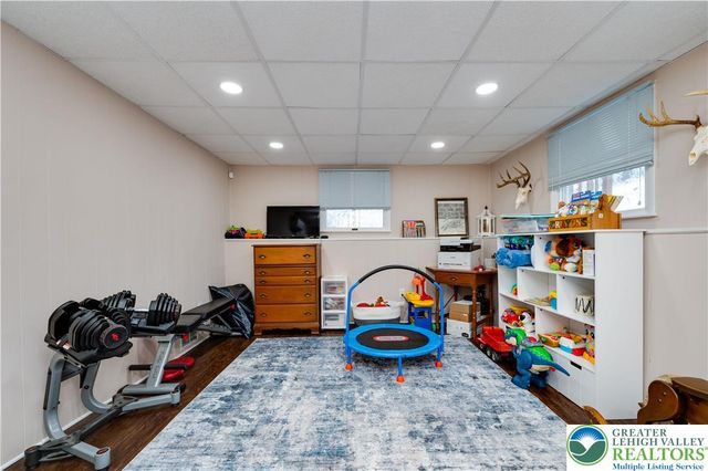 6838 Lime Kiln Road, Washington Twp, PA 18080