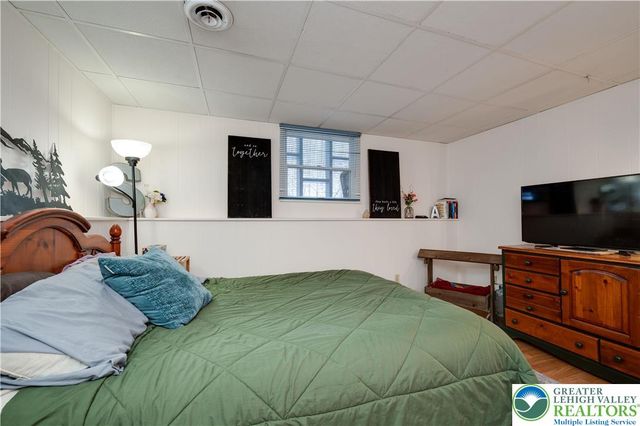 6838 Lime Kiln Road, Washington Twp, PA 18080