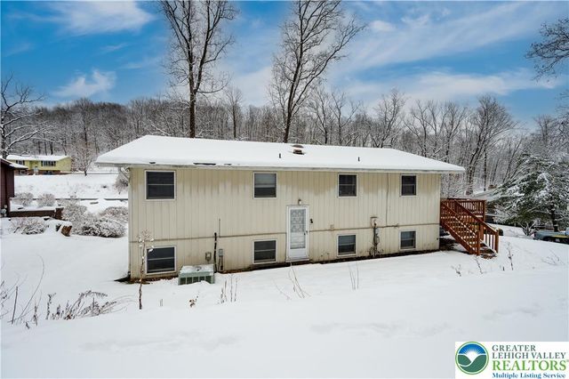 6838 Lime Kiln Road, Washington Twp, PA 18080