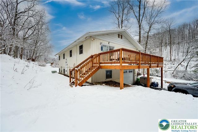 6838 Lime Kiln Road, Washington Twp, PA 18080