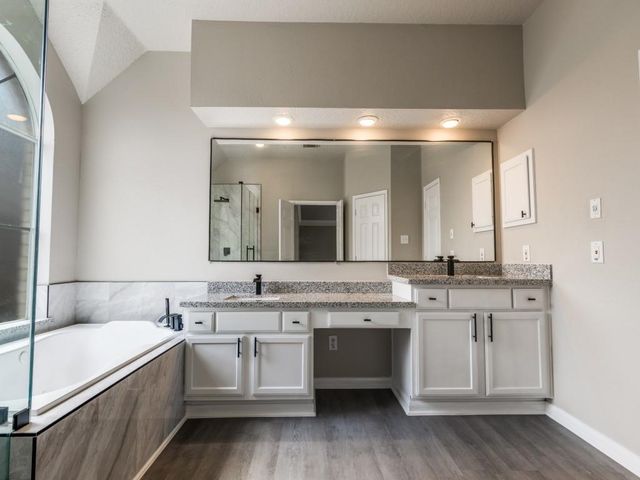 12910 Fox Brush Lane, Houston, TX 77041