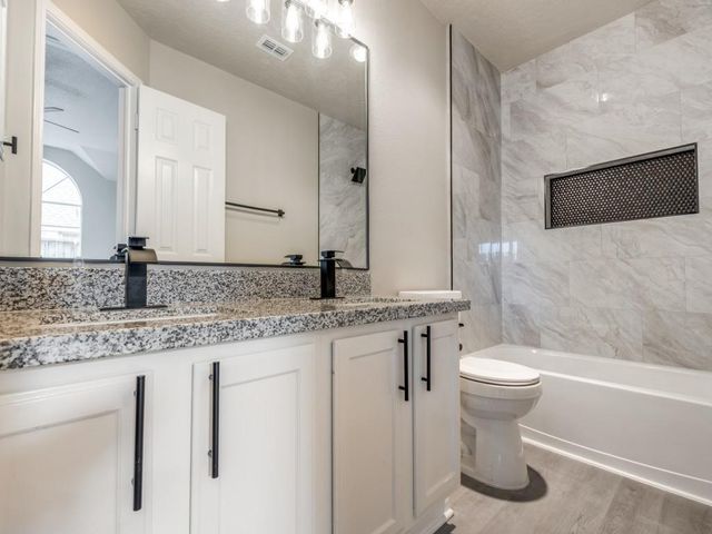 12910 Fox Brush Lane, Houston, TX 77041