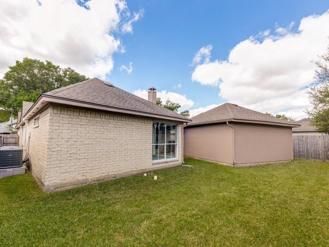 12910 Fox Brush Lane, Houston, TX 77041