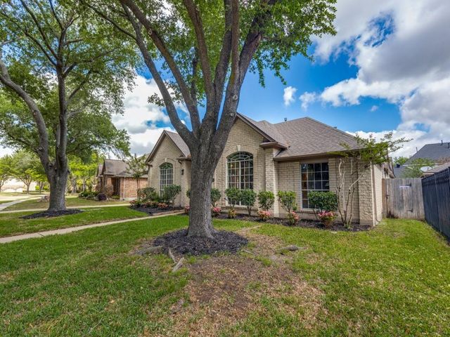 12910 Fox Brush Lane, Houston, TX 77041