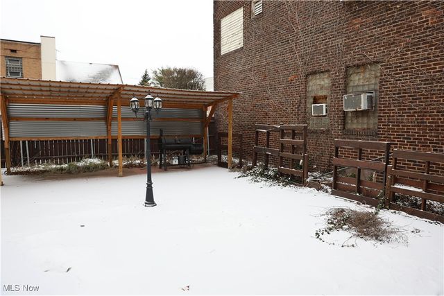 750 Main Street, Follansbee, WV 26037