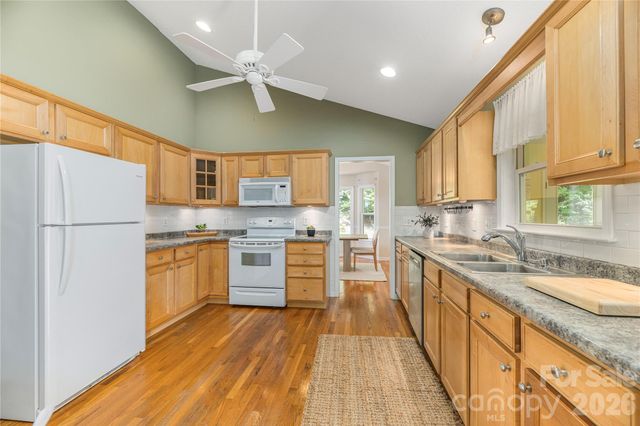 207 Christina Court, Asheville, NC 28806