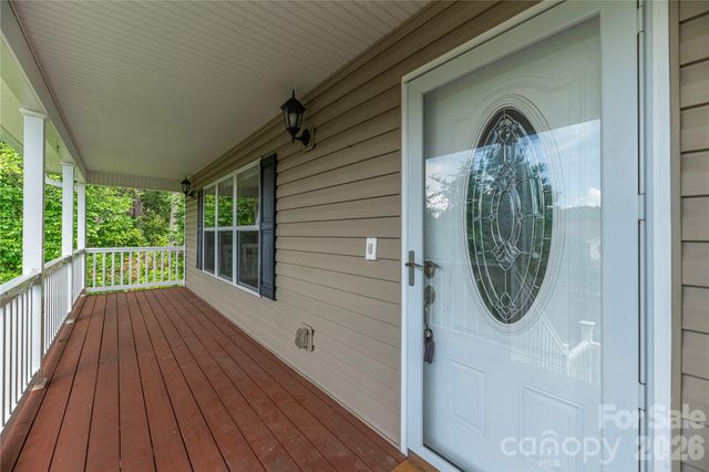 207 Christina Court, Asheville, NC 28806