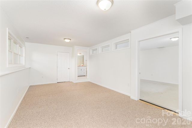207 Christina Court, Asheville, NC 28806