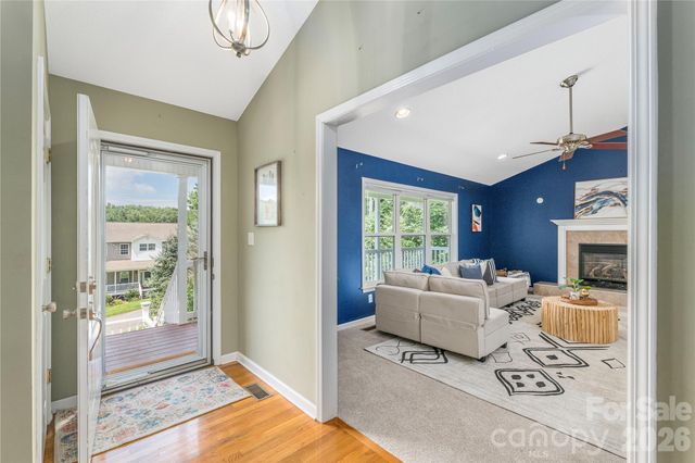 207 Christina Court, Asheville, NC 28806