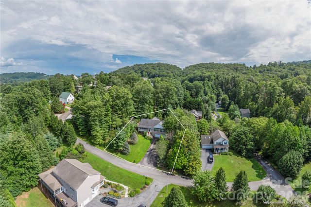 207 Christina Court, Asheville, NC 28806